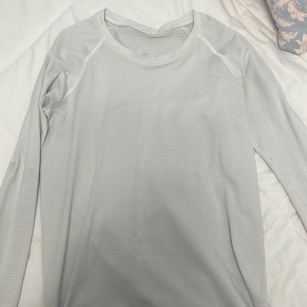 Lululemon swiftly tech size 10